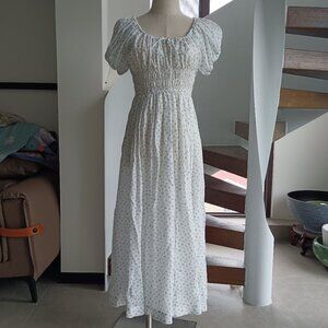 Doen Siena Shirred Floral Print Maxi Dress